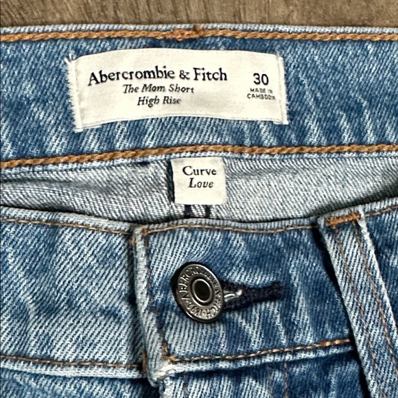 Abercrombie & Fitch The Mom High Rise Curve Love Blue Stretch Jean Shorts 30 - Picture 4 of 8